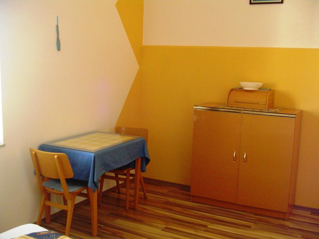 Apartments Ana&Neso Pakoštane Rum bild